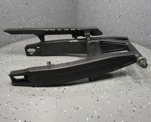Rear swingarm suspension - rear,