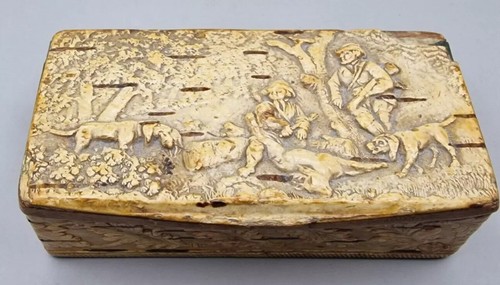 Antique snuff box hunting - antique,