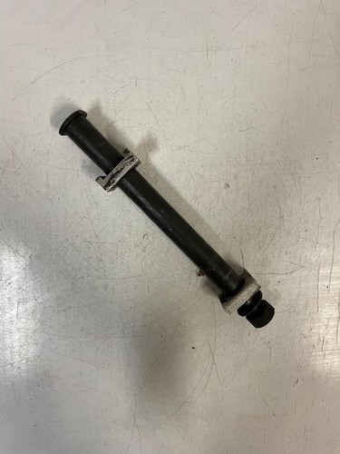 Rear wheel axle - yamaha, r6