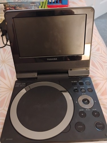 Toshiba portable dvd player - portable,