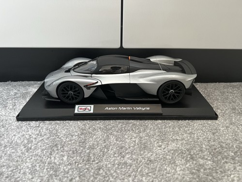 Maisto 18 scale diecast - maisto,