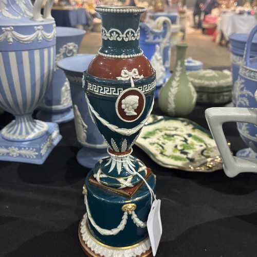 Wedgwood jasper ware - ware, vase