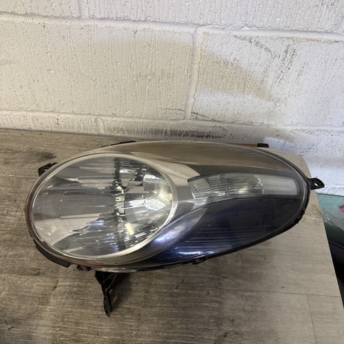 Genuine 2002 nissan micra - 2002-10,