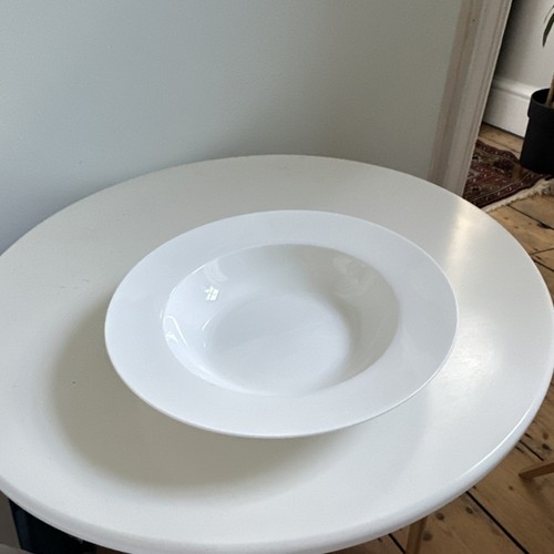 Porcelain connoisseur bone - porcelain,