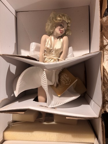 Franklin mint marilyn - franklin,