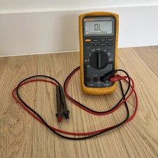 Fluke 87 V Industrial True-RMS