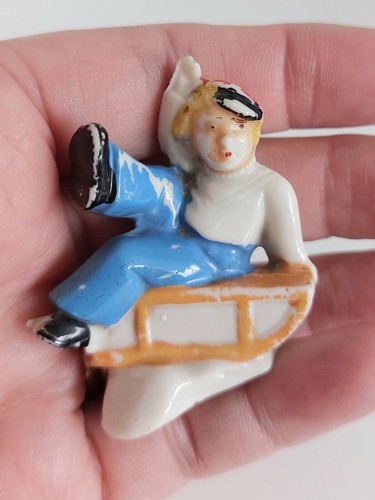Vintage cake decoration girl - vintage,