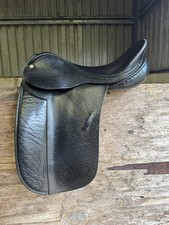 Black Dressage Saddle 17 Narrow Barnsby English Leather