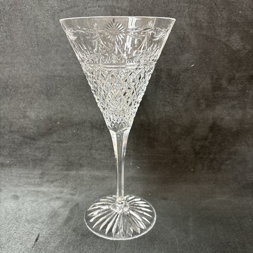 Stuart crystal beaconsfield - stuart,