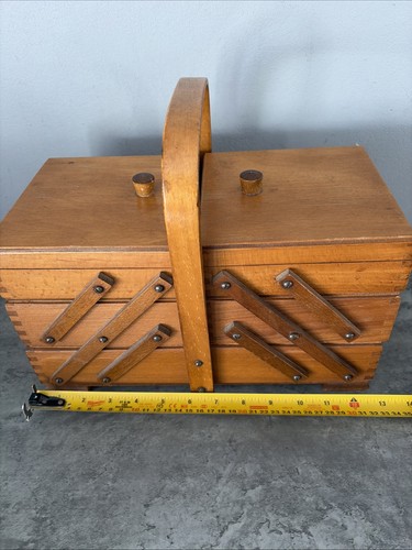 Vintage wooden hand - hand, 3