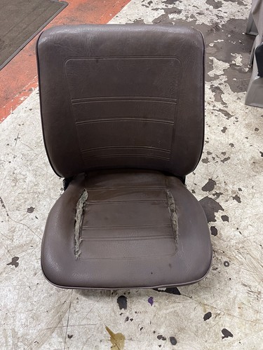 Volkswagen t25 front seat - volkswagen,
