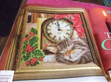 Christmas Cat Clock Cross