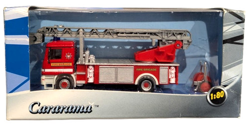 Scale cararama mercedes - 1:80,
