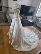 Trudy Lee  Strapless Wedding Gown