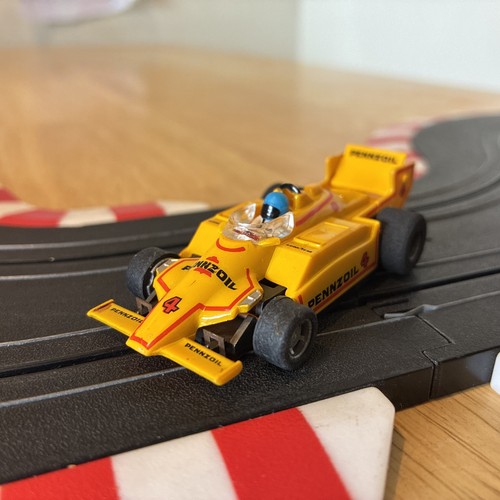 Tyco yellow pennzoil 4 - yellow, no.