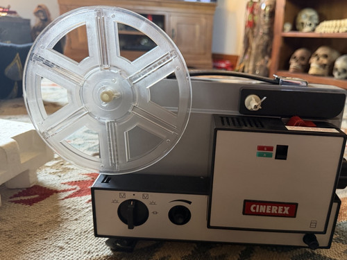 Cinerex 8mm projector - -, silver