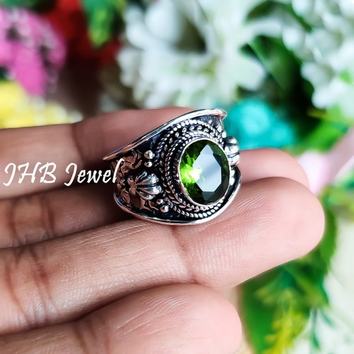 Green peridot cut gemstone 925 - green,