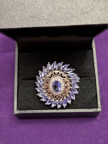 Tanzanite and white zircon - tanzanite,