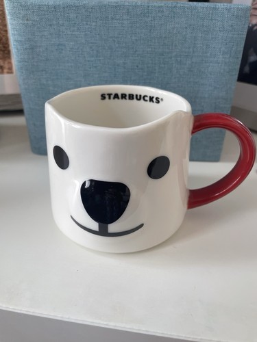 Starbucks 2017 polar bear - starbucks,
