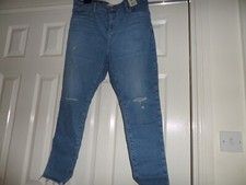 Ladies Levi 721 High Rise Skinny Ripped Jeans with stretch Size 14W BNWT