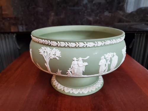 Wedgewood celadon green - celadon,