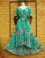 Stunning Monsoon SIze 16