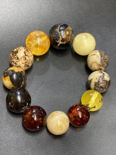 Genuine massive baltic amber - genuine,