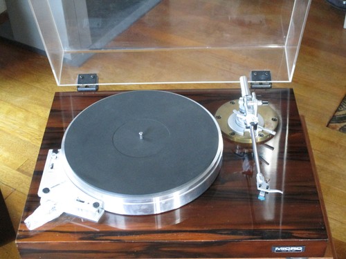 Micro seiki turntable - seiki,