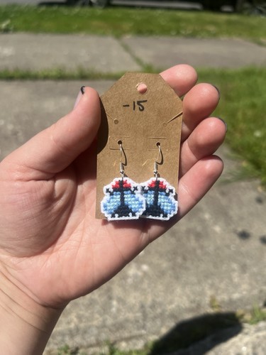 Cross stitch earrings flies - cross, earrings-