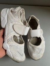 junior kids Nike Air Rift