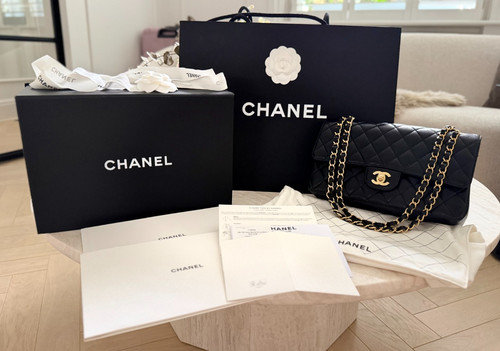 Chanel medium classic - classic, flap