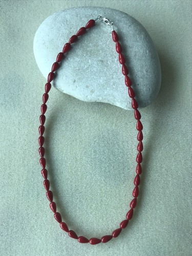 Red coral teardrops beads - coral,