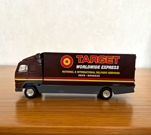 Corgi volvo target - volvo,