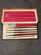 The Worlds Finest Sable Brushes- Series 7 Made by Windsor and Newton