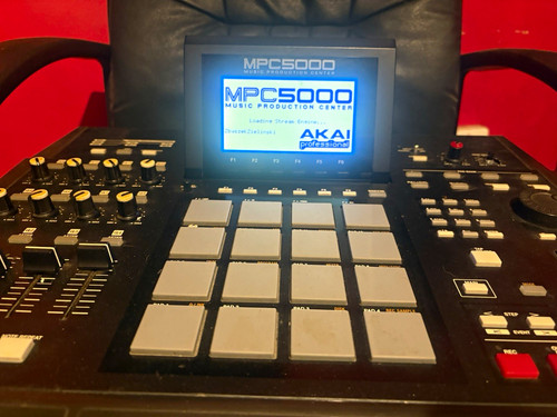 Akai mpc5000 sampler - akai, &