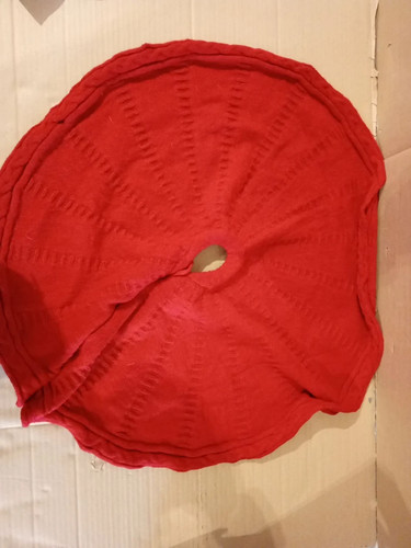 Red christmas tree skirt 67cm - christmas,