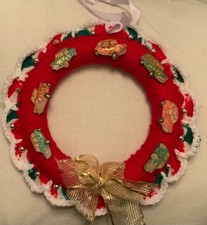 Mini Cooper, pick-up, Countryman & Cabriolet hand crochet Christmas Wall Wreath.