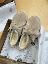 UGG Women's Platform Bow