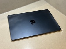 Apple MacBook Air 2024 13-inch