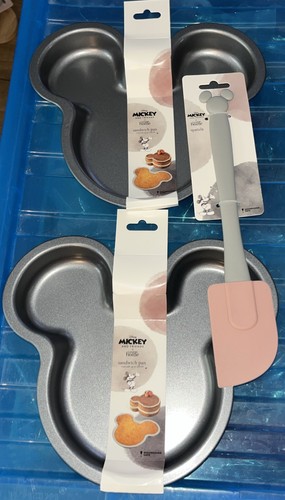 Mickey mouse cake tin - cake,
