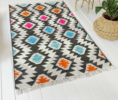 Kilim rug handwoven wool - kilim,