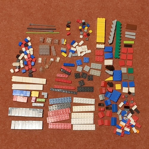 Job lot vintage lego bundle - job,