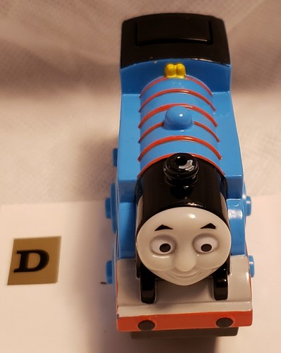 Thomas tank engine diecast - thomas,