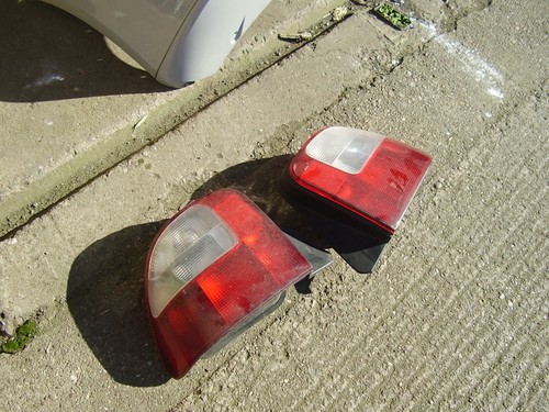 Rover rear lights - zs,