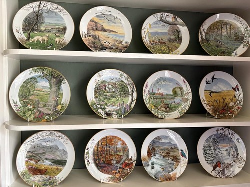 Royal worcester porcelain - royal,