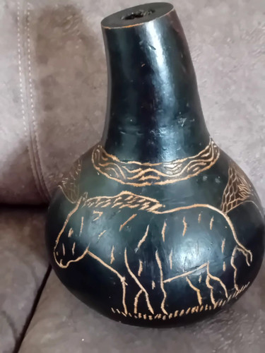 Large african kenya hand - large,