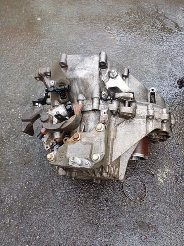 Ford mondeo manual - mondeo,