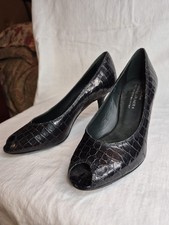 DONALD J PLINER Heels Couture