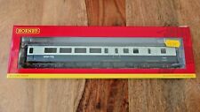 Hornby R4808 BR Mk2D Brake Standard Open Coach "E9481" NEW
