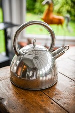 Vintage - Stainless Steel Stove Top Kettle - Art Deco Style - 3L